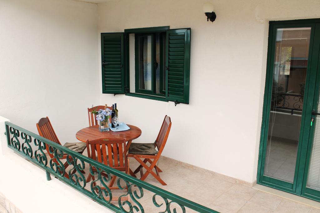 Apartments Lancek Ivan Dolac Luaran gambar